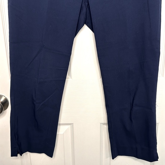 EUC St John’s Bay Pull On Capris - Picture 3 of 7